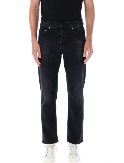Haikure Tokyo Slim Jeans In Wash Black