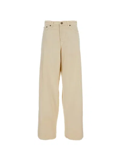 Haikure Wide-leg Five-pocket Jeans In Neutral