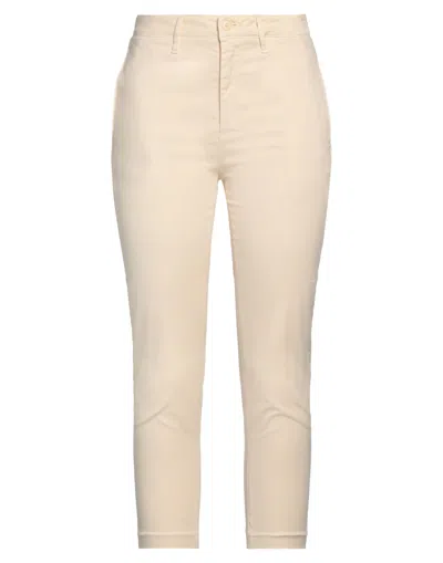 Haikure Pants In White