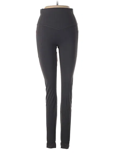 Pre-owned Halara Active Pants In Black
