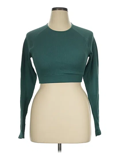 Pre-owned Halara Active T-shirt In Green