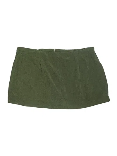 Pre-owned Halara Casual Skirt In Green