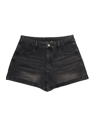 Pre-owned Halara Denim Shorts In Black