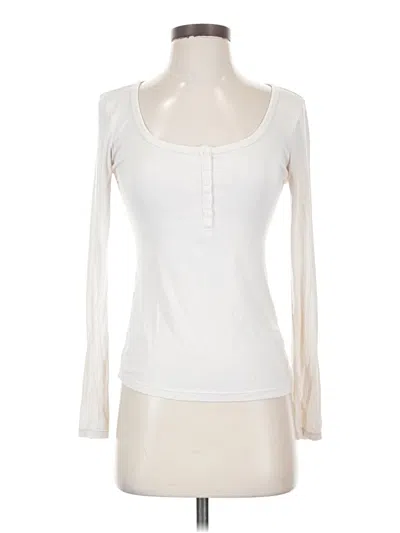 Pre-owned Halara Long Sleeve T-shirt In Ivory