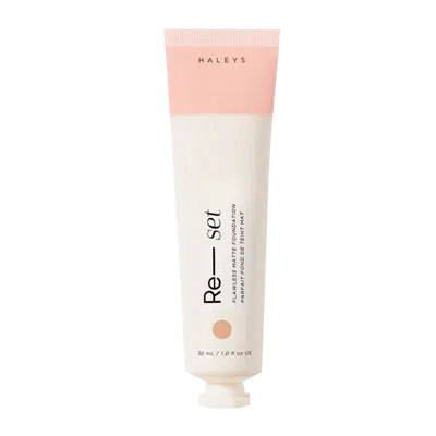 Haleys Beauty Re-set Flawless Matte Foundation - 4.25 Medium - Neutral