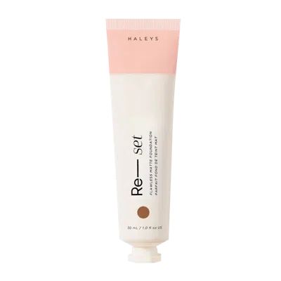 Haleys Beauty Re-set Flawless Matte Foundation - 7.25 Dark - Neutral