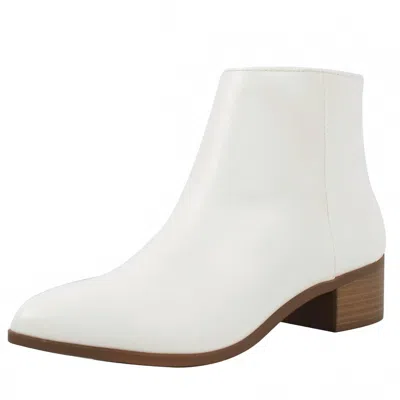 Hallelu Women's Kimbo Booties In White