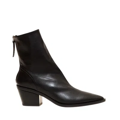 Halmanera Black Leather Ankle Boot Heel