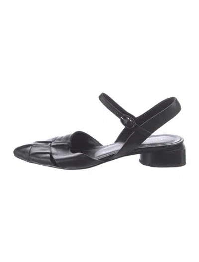 Pre-owned Halmanera Leather Flats In Black