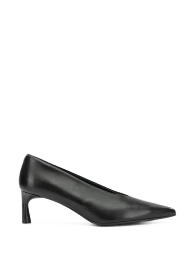 Halmanera Pointed-toe Pumps In Black