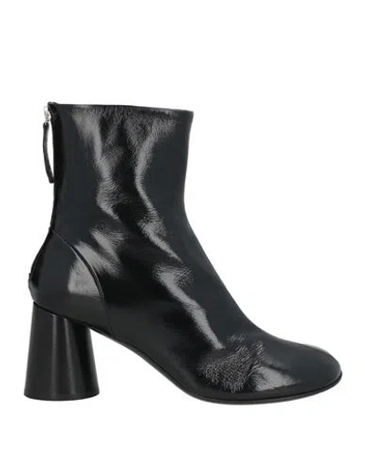 Halmanera Woman Ankle Boots Black Size 6 Leather