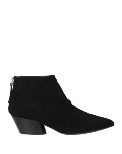 Halmanera Woman Ankle Boots Black Size 8 Leather