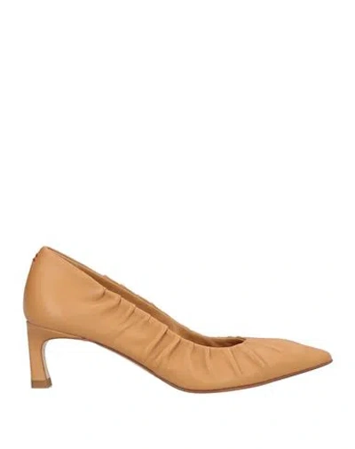 Halmanera Woman Pumps Camel Size 6 Leather In Brown