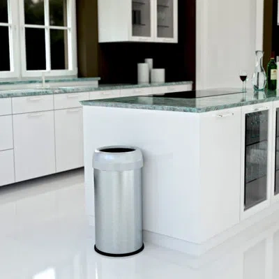 Halo Dual-deodorizer Stainless Steel 13 Gallon Trash Can In Silver
