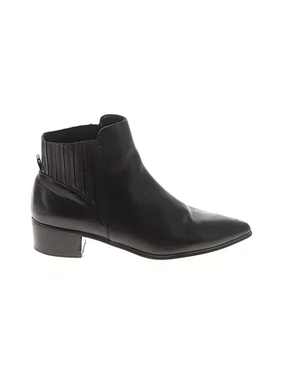 Pre-owned Halogen Ankle Boots In Black