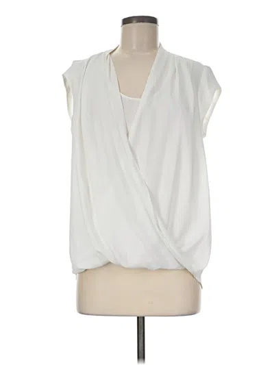 Pre-owned Halogen Sleeveless Blouse In Ivory