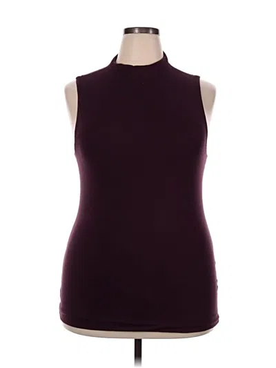 Pre-owned Halogen Sleeveless T-shirt In Burgundy