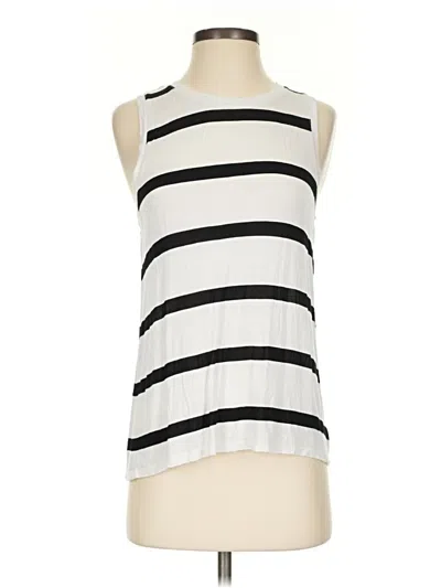 Pre-owned Halogen Sleeveless T-shirt In Ivory
