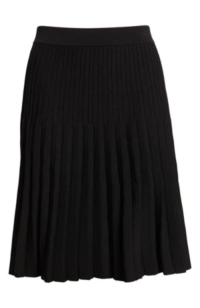 Halogenr Halogen(r) Pleated Knit Skirt In Black
