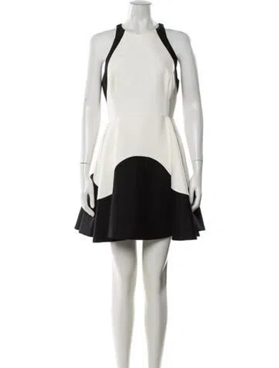 Pre-owned Halston Colorblock Pattern Mini Dress In White