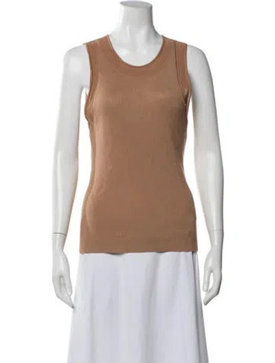 Pre-owned Halston Crew Neck Sleeveless Top In Neutral