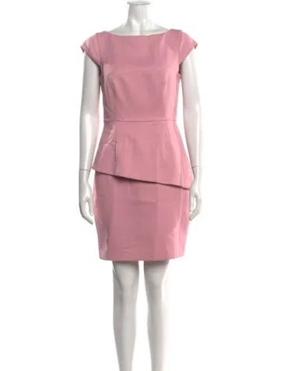 Pre-owned Halston Heritage Bateau Neckline Knee-length Dress In Pink