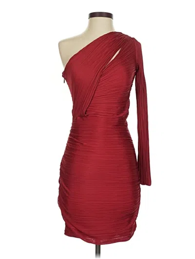 Pre-owned Halston Heritage Cocktail Dress In Burgundy