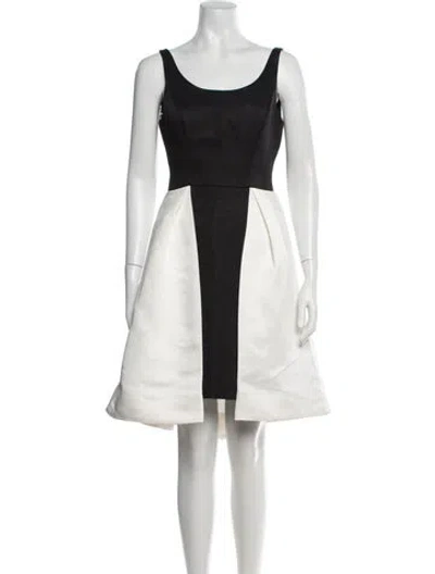 Pre-owned Halston Heritage Colorblock Pattern Knee-length Dress In Black/neutrals