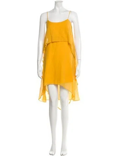 Pre-owned Halston Heritage Square Neckline Knee-length Dress In Yellow
