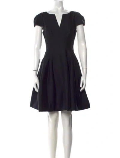 Pre-owned Halston Heritage V-neck Knee-length Dress In Black