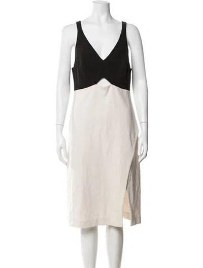 Pre-owned Halston Heritage V-neck Midi Length Dress In Black/white