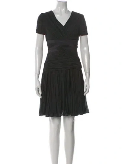 Pre-owned Halston Heritage V-neck Mini Dress In Black