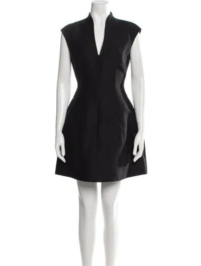 Pre-owned Halston Heritage V-neck Mini Dress In Black