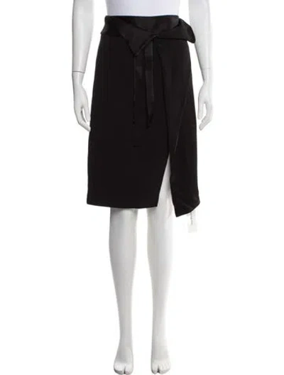 Pre-owned Halston Knee-length Skirt In Black