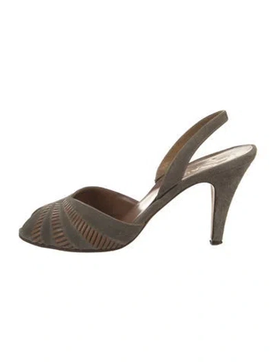 Pre-owned Halston Leather Patterned Slingback Pumps In Neutral