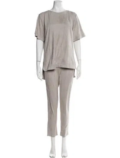Pre-owned Halston Pant Set In Neutral