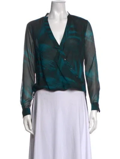 Pre-owned Halston Printed V-neck Blouse In Black/blue