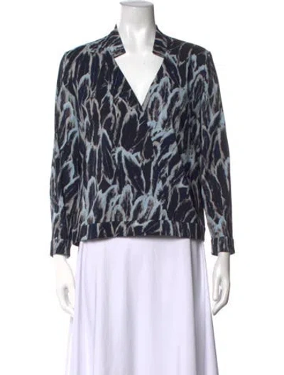 Pre-owned Halston Printed V-neck Top In Blue