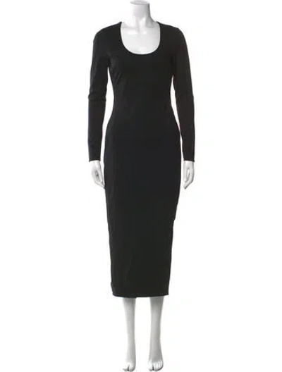 Pre-owned Halston Scoop Neck Long Dress W/ Tags In Black