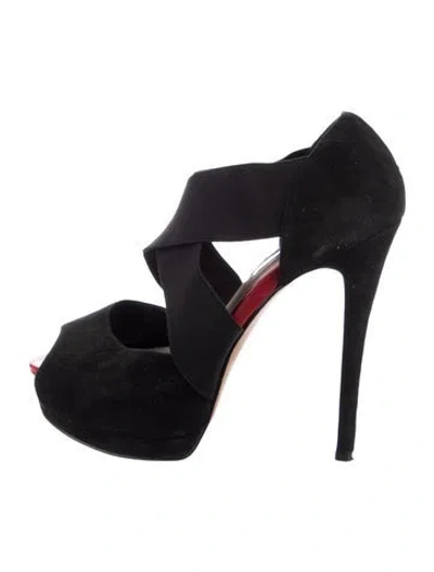 Pre-owned Halston Suede Pumps In Blue