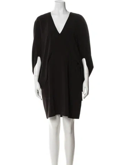 Pre-owned Halston V-neck Knee-length Dress In Black