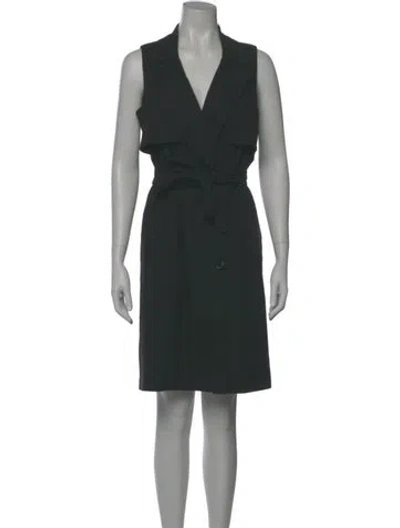 Pre-owned Halston V-neck Knee-length Dress In Green