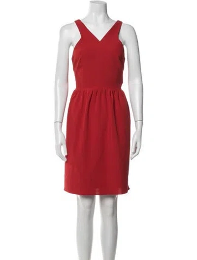 Pre-owned Halston V-neck Knee-length Dress In Red