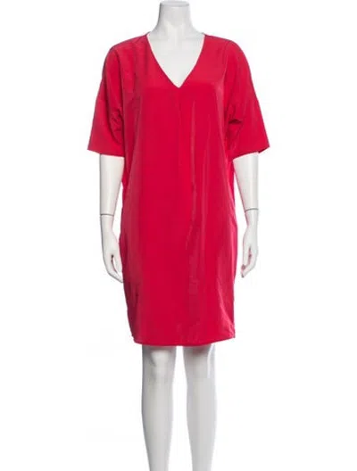 Pre-owned Halston V-neck Knee-length Dress In Red