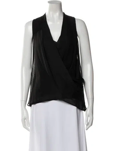Pre-owned Halston V-neck Sleeveless Blouse In Black