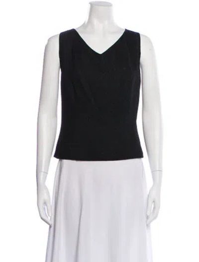 Pre-owned Halston V-neck Sleeveless Top In Black