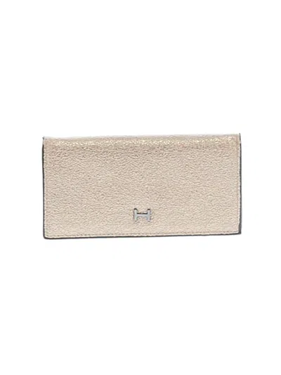 Pre-owned Halston Wallet In Ivory