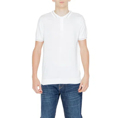 Hamaki-ho White Cotton T-shirt