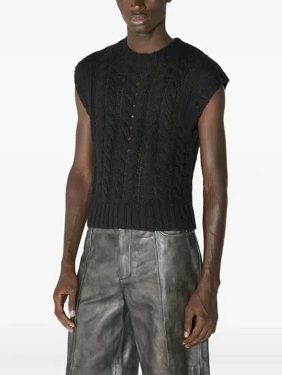 Han Kjobenhavn Chunky-knit Sleeveless Jumper In Black
