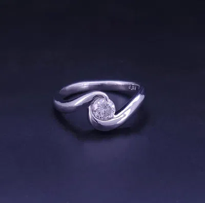 Pre-owned Hand Made Elegant Platinum Curved Diamond Solitaire Ring In Multi